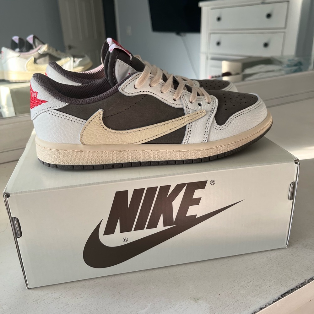 BNIB Jordan 1 Retro Low OG SP Travis Scott Reverse Mocha